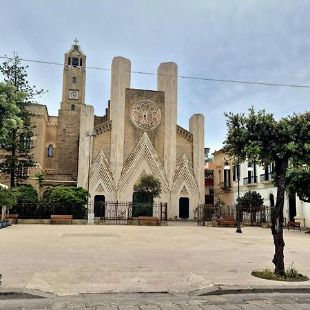 לינה וארוחת בוקר גאליפולי Claire מראה חיצוני תמונה